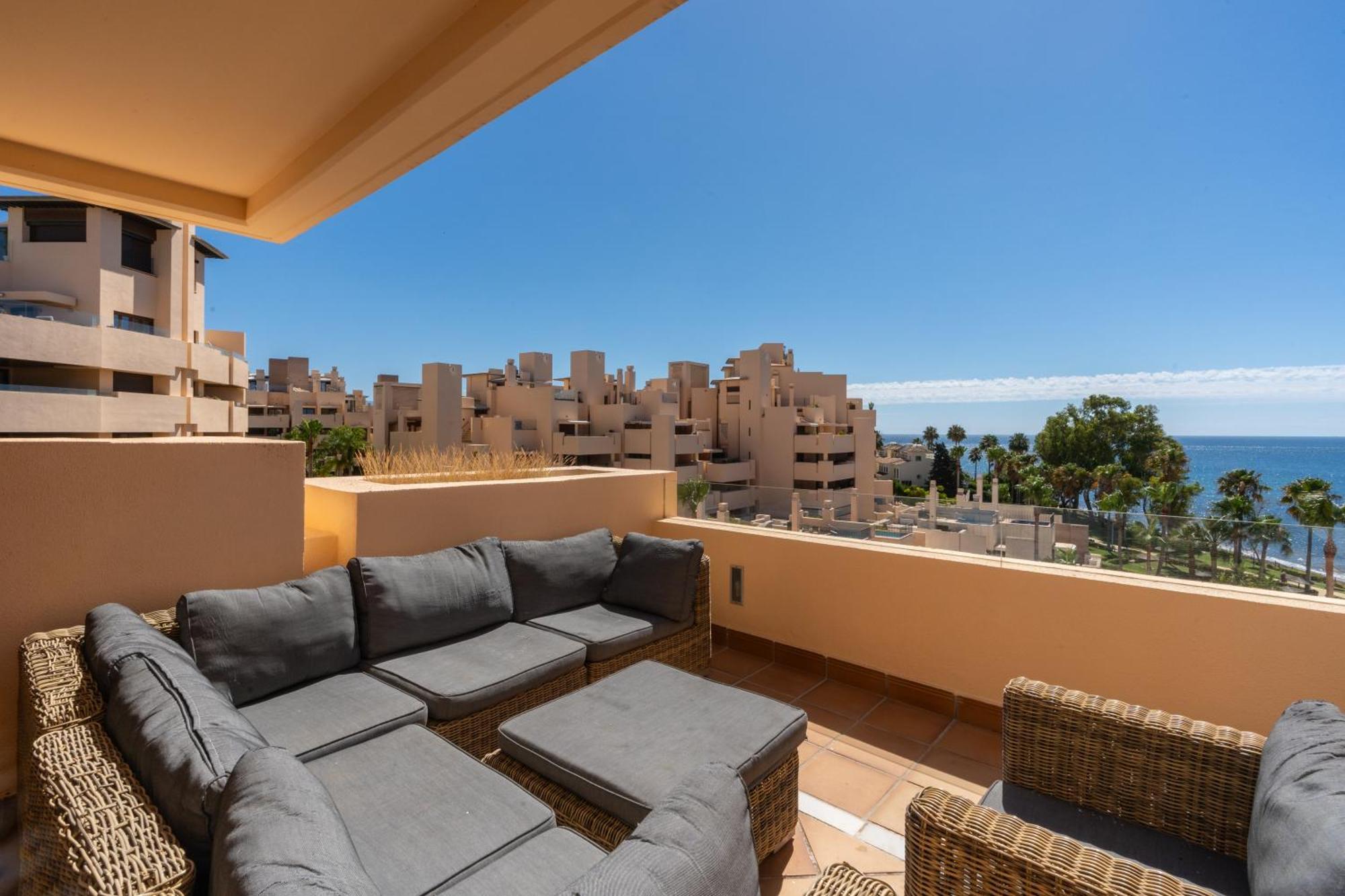 Bahia Boutique Apartments Εστεπόνα Εξωτερικό φωτογραφία